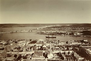 Jižní zátoka a mys Paul v Sevastopolu (Sebastopol). Albuminová fotografie, konec 50. let 19. století. Ústav pro dějiny hmotné kultury, Petrohrad od Russian Photographer