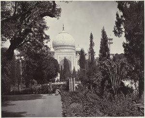 Pohled na Taj Mahal a jeho zahradu Taj, ze zahrady (původní název) Taj (název na objektu)