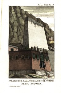 Obydlí Tessaling Lamy s náboženskou budovou zvanou Kugopea. Ilustrace poručíka Samuela Davise Od kapitána Samuela Turnera (1759-1802) Popis velvyslanectví u dvora Teshoo Lamy v Tibetu 1800. Mědirytina Dell