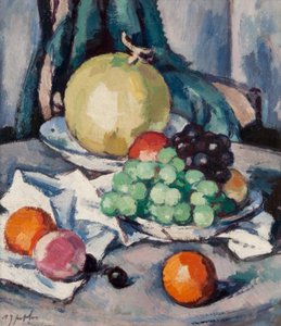 Smíšené ovoce – meloun, hrozny a jablka, cca 1926 (olej na plátně) od Samuel John Peploe