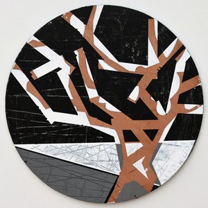 Twixt Heaven & Earth VI-B (akryl na kruhové desce) od Sara Hayward