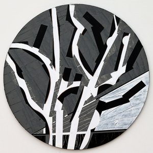 Twixt Heaven & Earth VII-B (akryl na kruhové desce) od Sara Hayward