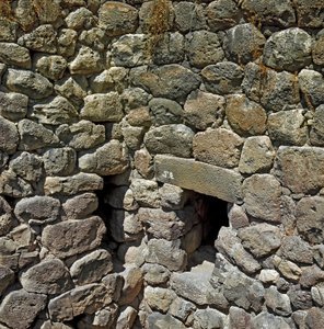 Nuragická kultura (nuraghi) Sardinská: ruiny nuragického města megalitického naleziště Su Nuraxi: královská věž. 1100-1050 před naším letopočtem. Barumini Sardinie Itálie od Sardinia Nuragic Civilization