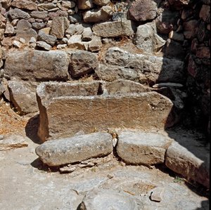 Nuragická kultura (nuraghi) Sardinská: ruiny nuragického města megalitického naleziště Su Nuraxi: jedno z obydlí. 1100-1050 před naším letopočtem. Barumini Sardinie Itálie