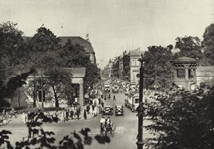 Berlín: Potsdamer Platz (černobílá fotografie) od Sasha Stone