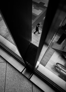 Rámovaný City Walker od Satoshi Hata