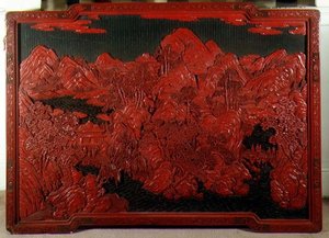Vyřezávaná nástěnná deska na zelené půdě od School Chinese