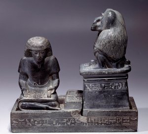 Egyptský Antiquitis: Písař Nebmertouf a opice Thot, bůh písma a patron písařů. Břidlicová socha. Regne z Amenophis III (1391-1353)