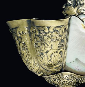 Zasazený pohár nautilus, Nagyszeben, polovina 17. století (mušle a stříbrně zlacené) (detail 3434804)