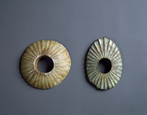 Pazourkové náramky, období Jomon 10000-300 př.n.l od Japanese School