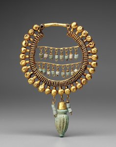 Náušnice, 550-330 př.nl (zlato a fajáns) od School Persian