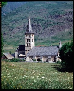Pohled na kostel Panny Marie, Arties (fotografie) od School Spanish