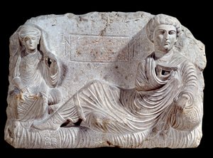 Pohřební reliéf ve vápenci Taime a jeho manželky. z Palmýry. 200 našeho letopočtu. Paříž, muzeum Louvre