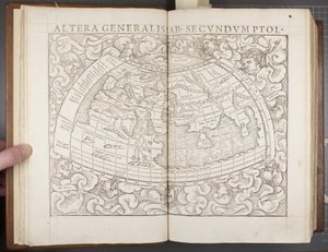 Zeměkoule, z knihy Cosmographia, 1544 od Sebastian Munster