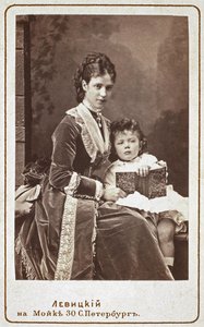 Císařovna Maria Fjodorovna Dagmar z Dánska 1847-1928 se synem Nicholasem Alexandrovičem z Ruska,