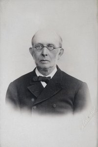 Portrét Konstantina Petroviče Pobyedonostsyeva 1827-1907, 1902