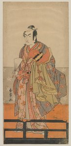 Kabuki herec Ichikawa Monnosuke II držící helmu a róbu Gagaku Dancers, období Edo, cca 1780 (barevný dřevotisk) od Shunjo