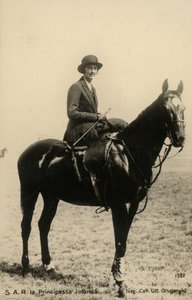 Princezna Yolanda Savojská (1901-1986), hraběnka z Bergolu, kůň od Silvio Ottolenghi