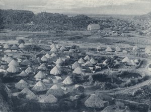 Domorodá vesnice (černobílá fotografie) od South African Photographer