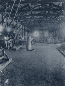Interiér, zámečnické dílny, společnost Geldenhuis Deep Level Gold Mining Company (č/b foto) od South African Photographer