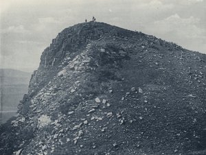 Majuba Hill (černobílá fotografie) od South African Photographer