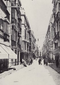 Cádiz: Calle Ancha (černobílá fotografie) od Spanish Photographer