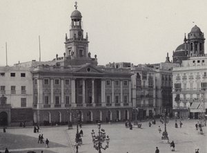 Cádiz: Plaza de Isabel II (černobílá fotografie)