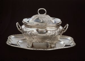 Tureen s podšálkem (stříbrný) od Spanish School