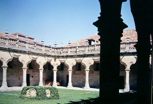 Pohled na Patio de las Escuelas Menores od Spanish School