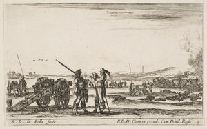 Talíř 3: Důstojník dává rozkazy vojákovi uprostřed popředí, dělo vlevo, od..., ca. 1641. od Stefano della Bella