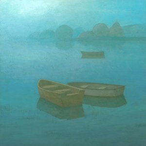 Lodě na jezeře Misty Blue od Steve Mitchell