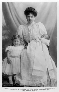 Princezna Alexandra z Tecku s princeznou May a princem Rupertem, c1907. od Stuart Richmond