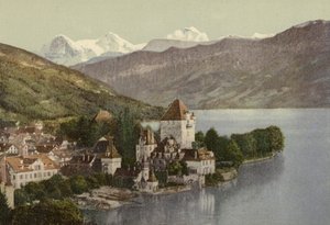 Berner Oberland: Oberhofen (coloured photo)   1324346   cs       czech Successfully Translated  Original: French Renaissance carpet painting, 1898. Translat: French Renaissance carpet painting, 1898. 1203343 cs czech Successfully Translated Original: Tower od Swiss Photographer