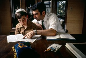 Chlapecká studia pro bar micva od Ted Spiegel