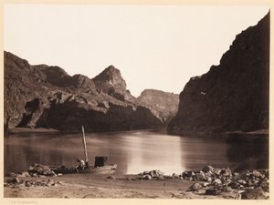Black Cañon, řeka Colorado, z tábora 8, pohled shora