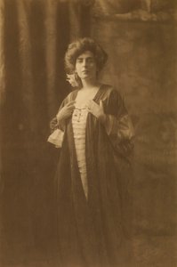 Laura Dreyfus Barney od Toponier Roissonnas