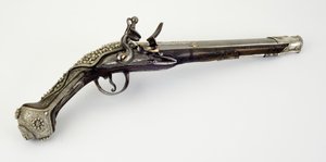 Flintlock pistole (ocel, dřevo, stříbro a zlato) od Turkish School