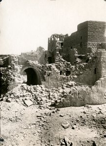 Velká strážnice (qasr) kláštera svatého Simeona, Asuán, Egypt, fotografie Ugo Monneret de Villard od Ugo Monneret de Villard