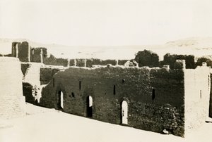 Nocleh v dolní terase kláštera svatého Simeona, Asuán, Egypt, fotografie Ugo Monneret de Villard od Ugo Monneret de Villard
