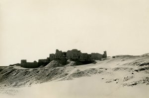 Klášter svatého Simeona, pohled od severu, Asuán, Egypt, fotografie Ugo Monneret de Villard od Ugo Monneret de Villard