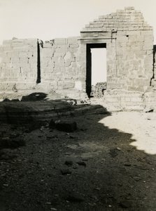 Ruiny chrámu, Kasr Ibrim, Egypt, fotografie Ugo Monneret de Villard od Ugo Monneret de Villard