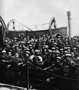 Loď vojáků zachráněných z Dunkerque, 1940, 1945 od Unbekannt