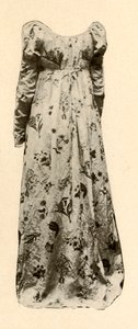Šaty z hnědého glazovaného chintzu, které nosila madame Chevalier, c1795, 1937. od Unbekannt