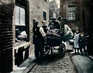 Stěhování v Slumopolis, Londýn, c1901 1901 od Unbekannt
