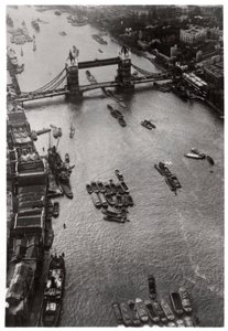 Letecký pohled na Tower Bridge, Londýn, ze Zeppelin, 1931 1933 od Unbekannt