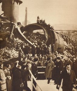 V Derelict Steel-Works, South Wales, 1936 1937 od Unbekannt