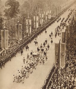 Avenue of Banners, 12. května 1937 od Unbekannt