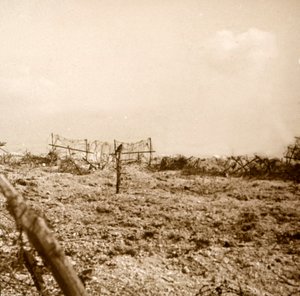 Mezi řádky, Verdun, severní Francie, c1914-c1918 od Unbekannt