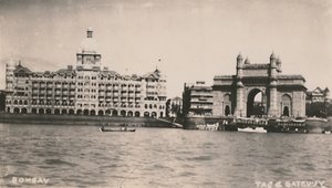Bombay - Taj & Gateway, c1930. od Unbekannt