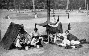 Boys camping, Berlín, Německo, 1922 od Unbekannt